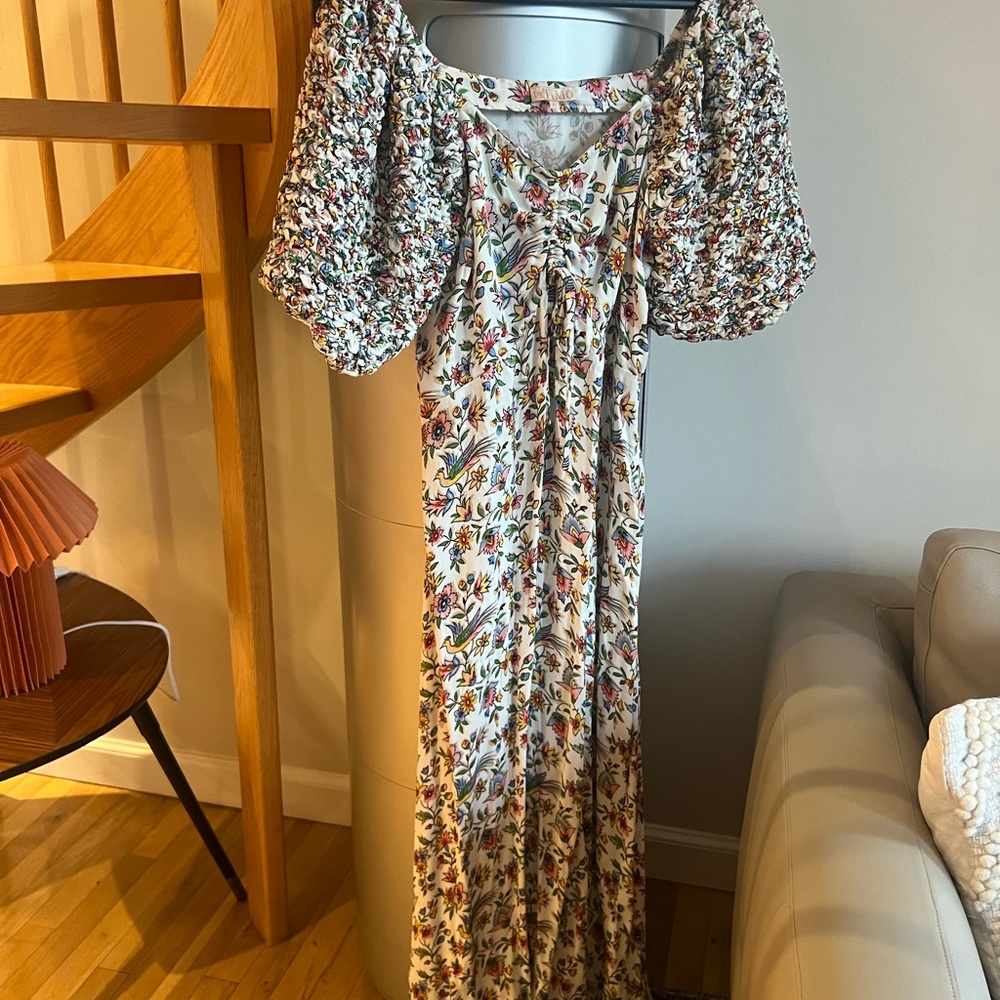 Beautiful satin dress ByTimo!